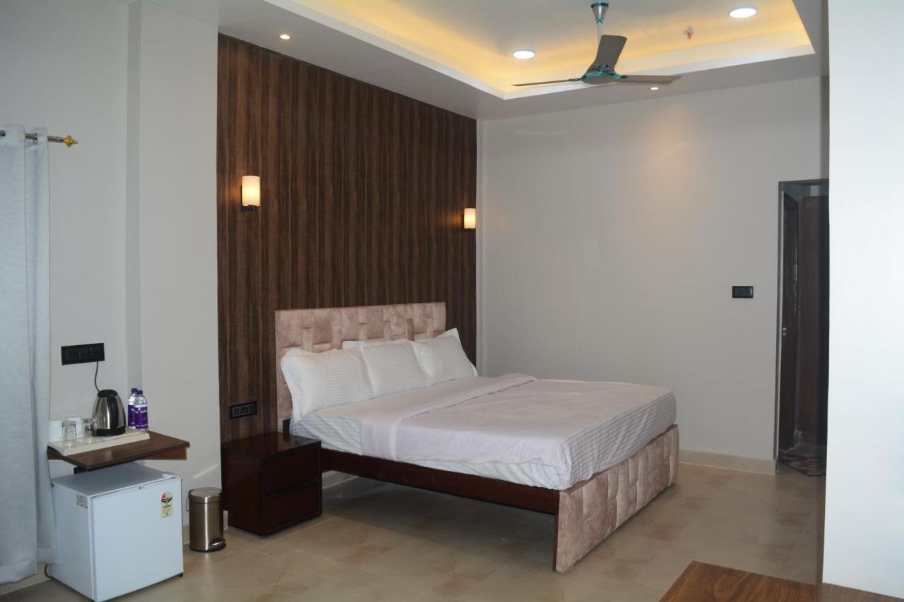 Maharaja Hotel & Banquet Darbhanga Extérieur photo