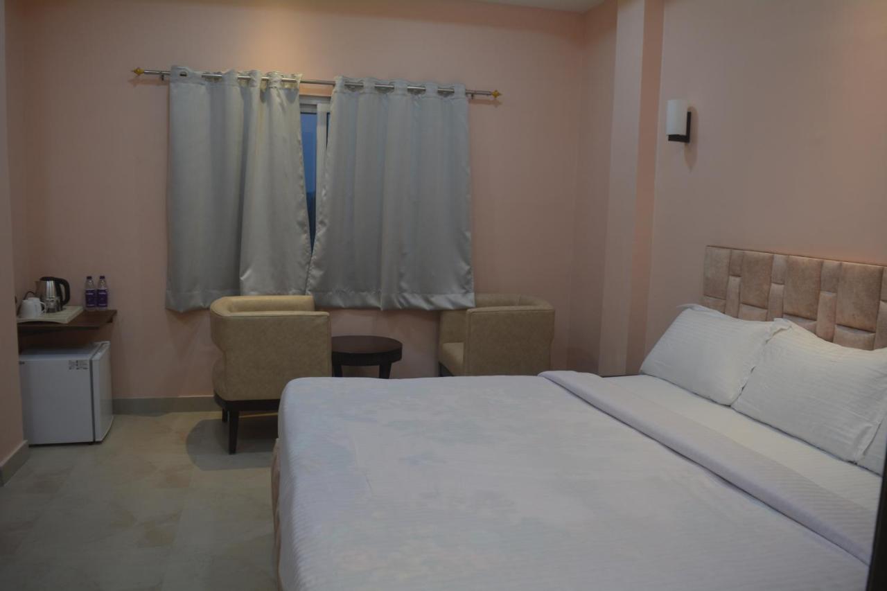Maharaja Hotel & Banquet Darbhanga Extérieur photo